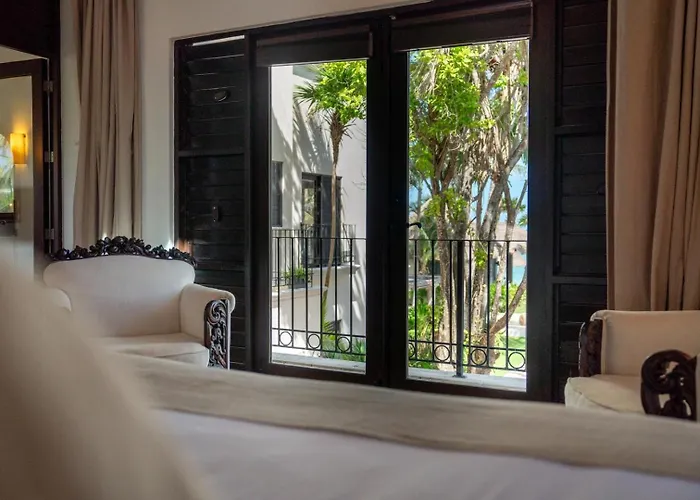 6br Exclusive Beachfront W/ Pool In Tulum *