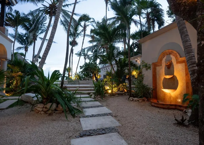 6br Exclusive Beachfront W/ Pool In Tulum *