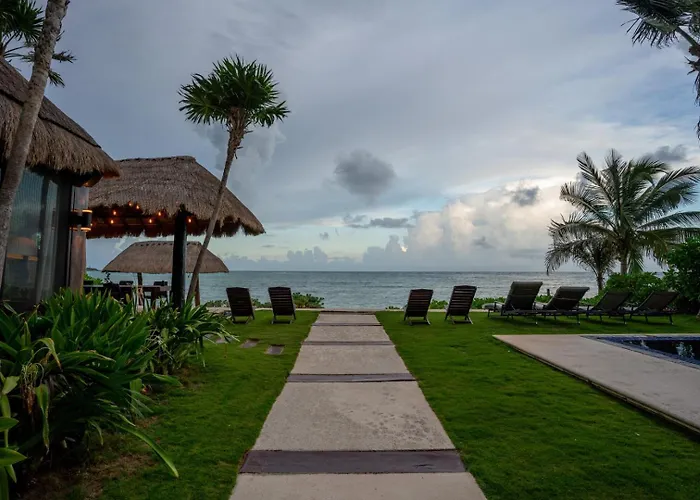 6br Exclusive Beachfront W/ Pool In Tulum * Balcheil