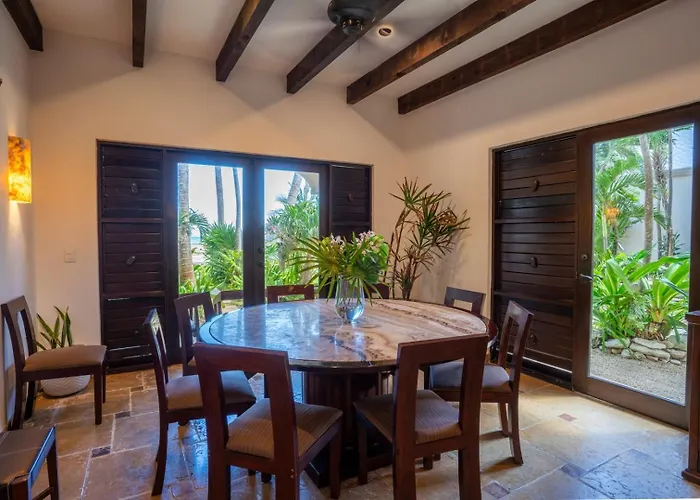 6br Exclusive Beachfront W/ Pool In Tulum Villa Balcheil