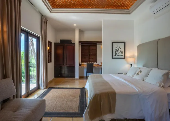 6br Exclusive Beachfront W/ Pool In Tulum Villa Balcheil