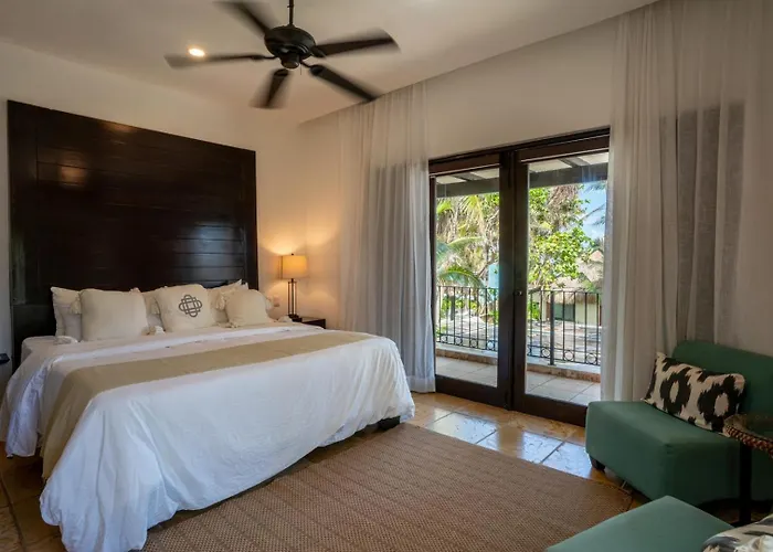 6br Exclusive Beachfront W/ Pool In Tulum *