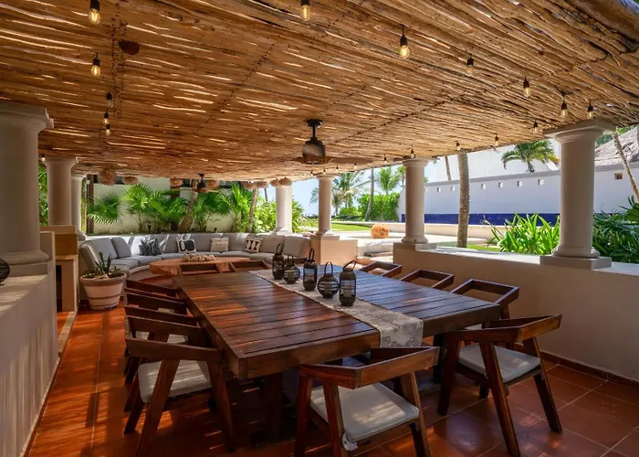 6br Exclusive Beachfront W/ Pool In Tulum Balcheil