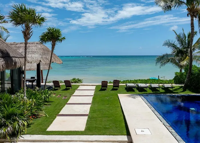 6br Exclusive Beachfront W/ Pool In Tulum Villa *