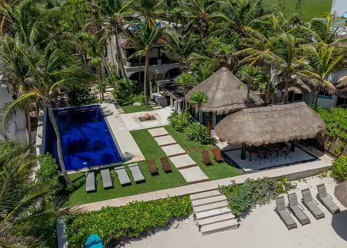 6br Exclusive Beachfront W/ Pool In Tulum